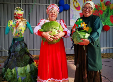 Пирожки и конкурс овощей-гигантов: в селе Марково Амурской области устроили «День капусты», чтобы помочь детям с инвалидностью